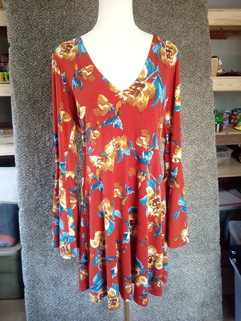 Forever 21 Plus Rust Floral V-Neck Long Sleeve Swing Dress